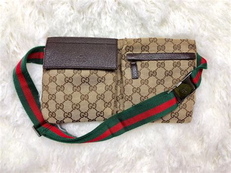 gucci fanny pack womens